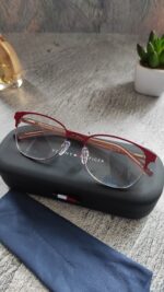 Tommy Hilfiger Oval Ladies Eyeglasses - Image 5