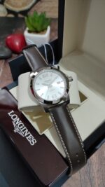 Longines Conquest Silver Sunray Mens Watch - Image 2