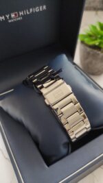 Tommy Hilfiger Lars Mens Chronograph Watch - Image 4