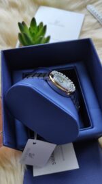 Swarovski Lovely Crystals Ladies Watch - Image 4